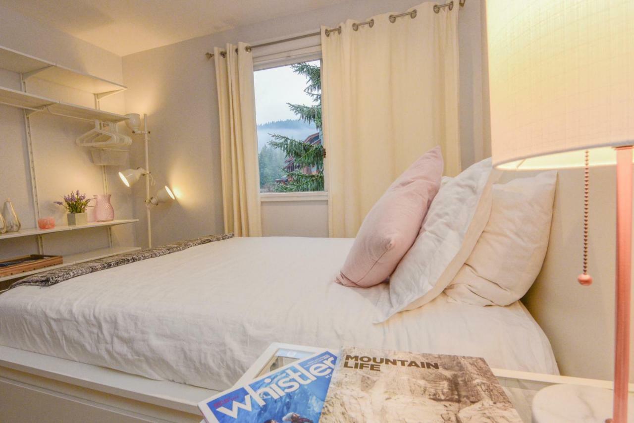 Newly Renovated Whistler Studio Eksteriør bilde